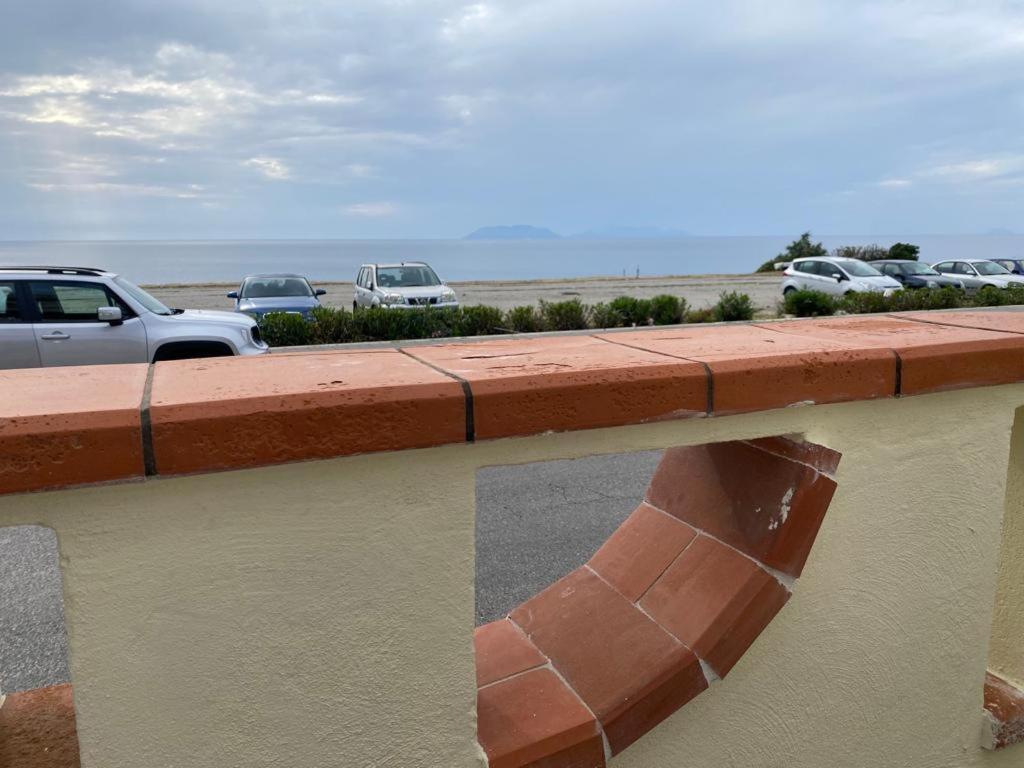 Vista Eolie Milazzo- Apartments מראה חיצוני תמונה