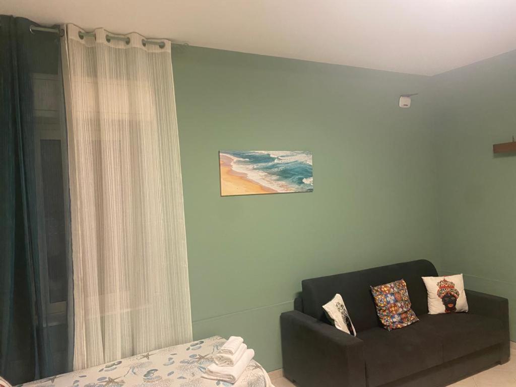 Vista Eolie Milazzo- Apartments מראה חיצוני תמונה