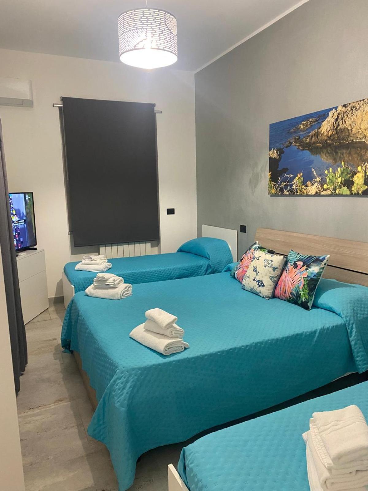 Vista Eolie Milazzo- Apartments מראה חיצוני תמונה